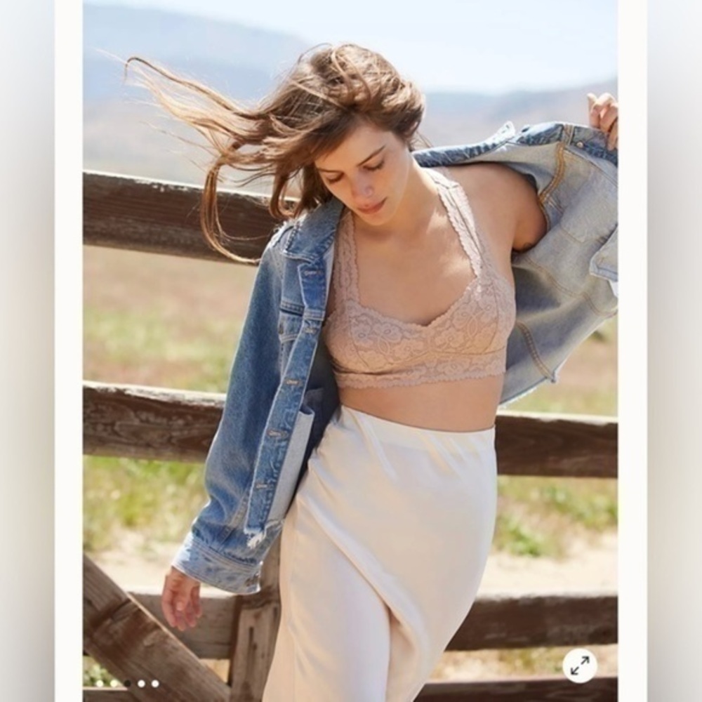 NWT Free People lace bra BUNDLE XS